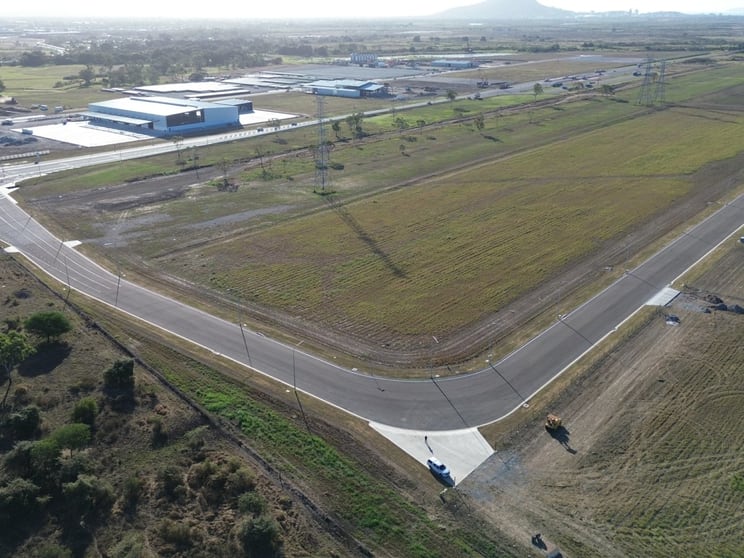 Click to view all images 2 Colinta Road Stuart QLD 4811 - Image 4