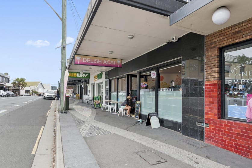 Click to view all images 285 Lawrence Hargrave Drive Thirroul NSW 2515 - Image 2