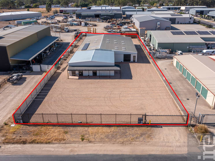Click to view all images 14 Gibson Street Wangaratta VIC 3677 - Image 1