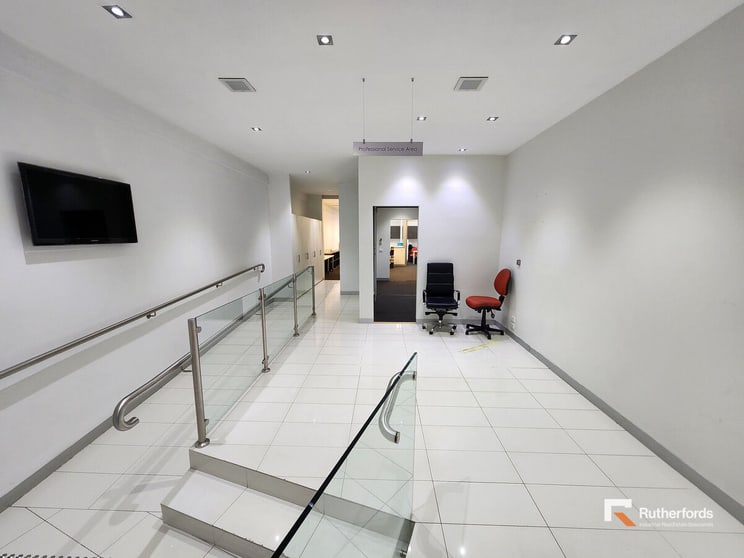 Click to view all images 767 High Street Epping VIC 3076 - Image 3