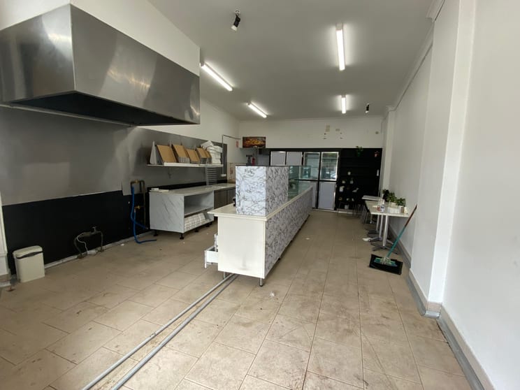 Click to view all images 71 Coonans Road Pascoe Vale VIC 3044 - Image 2