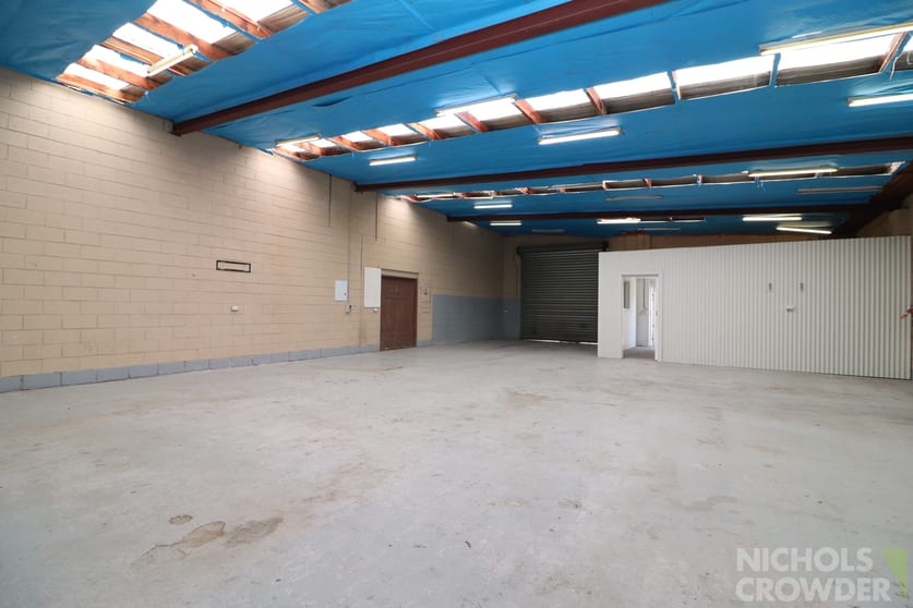 Click to view all images 2/1 Rosella Street Frankston VIC 3199 - Image 2
