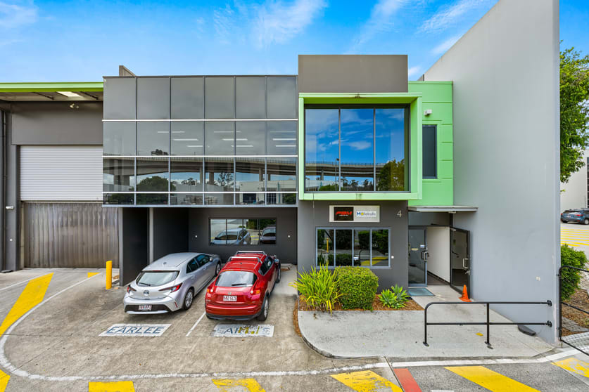 Click to view all images 4/40 Rivergate Place Murarrie QLD 4172 - Image 2