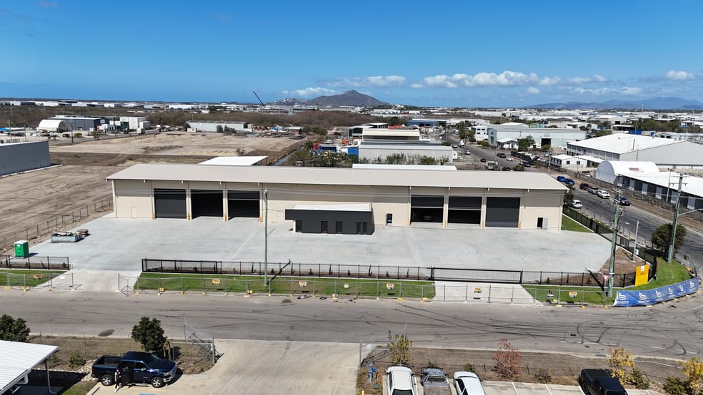 Click to view all images 158-160 Enterprise Street Bohle QLD 4818 - Image 2