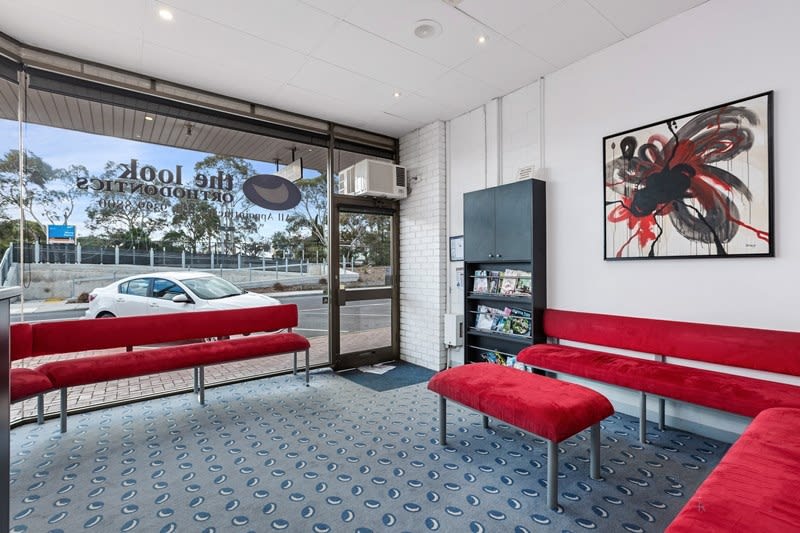 Click to view all images 5/92 Railway Street South Altona VIC 3018 - Image 3