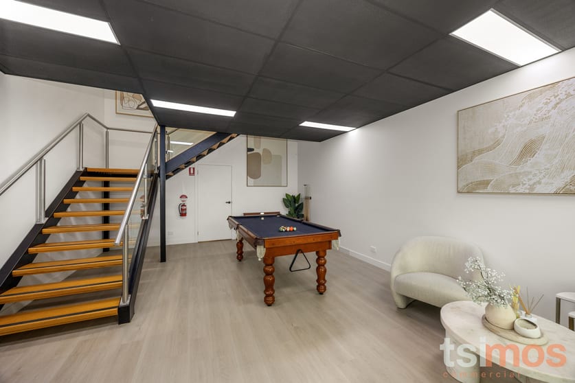 Click to view all images 9/236-238 Governor Road Braeside VIC 3195 - Image 2