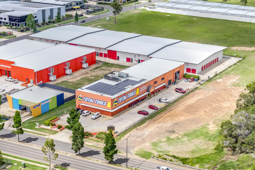 59 Johanna Boulevard Kensington QLD 4670 - Image 1