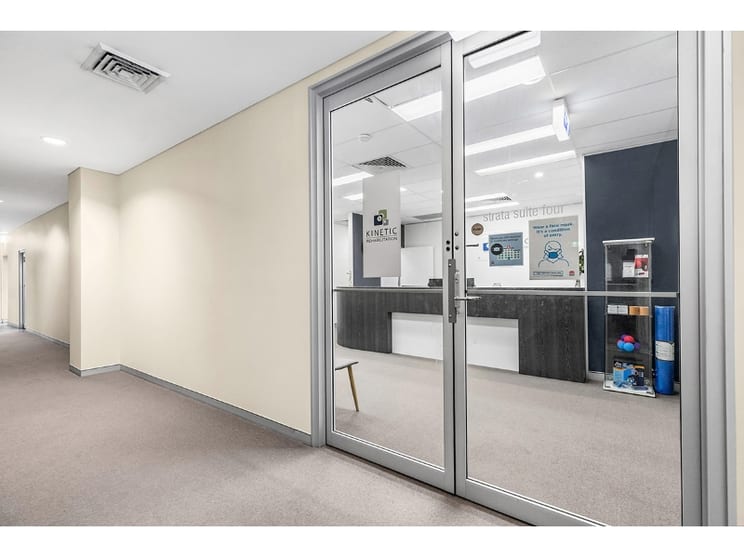 4/710 Hunter Street Newcastle West NSW 2302 - Image 2