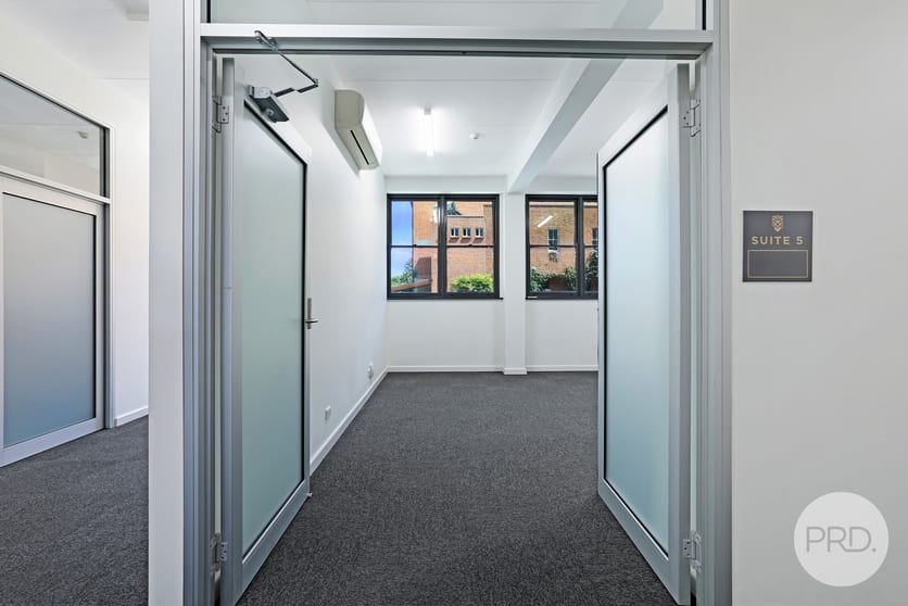 Click to view all images Ground Floor Suite 5, 179 Marius Street Tamworth NSW 2340 - Image 1