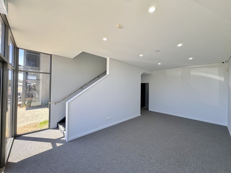 Click to view all images 2/32 Burler Drive Vasse WA 6280 - Image 3