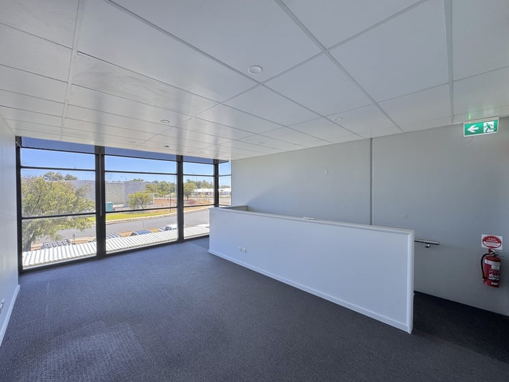 Click to view all images 2/32 Burler Drive Vasse WA 6280 - Image 2