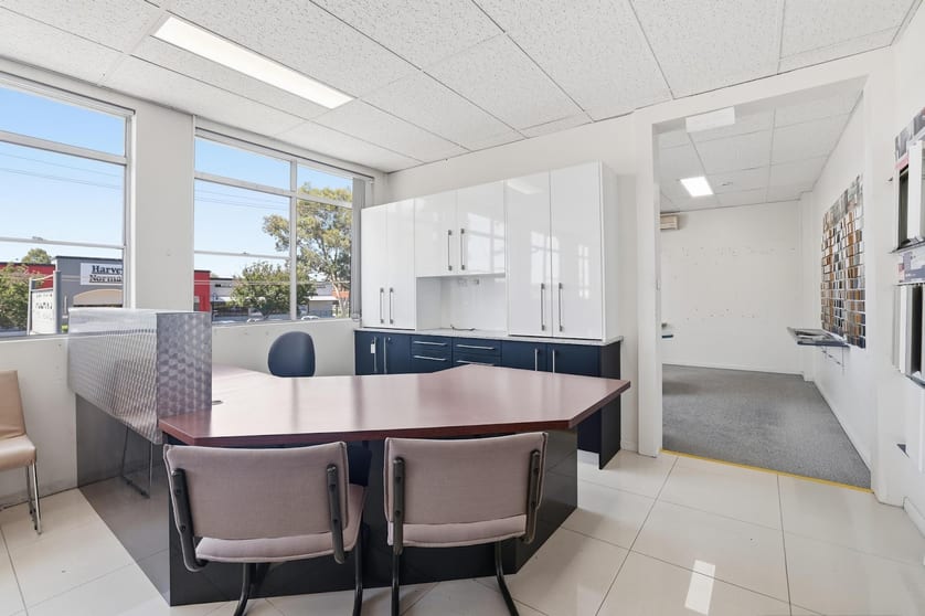 Click to view all images 13 Blaxland Road Campbelltown NSW 2560 - Image 3