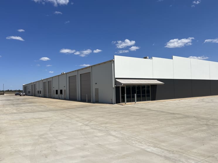 Click to view all images 5/35 Purvis Lane Dubbo NSW 2830 - Image 3