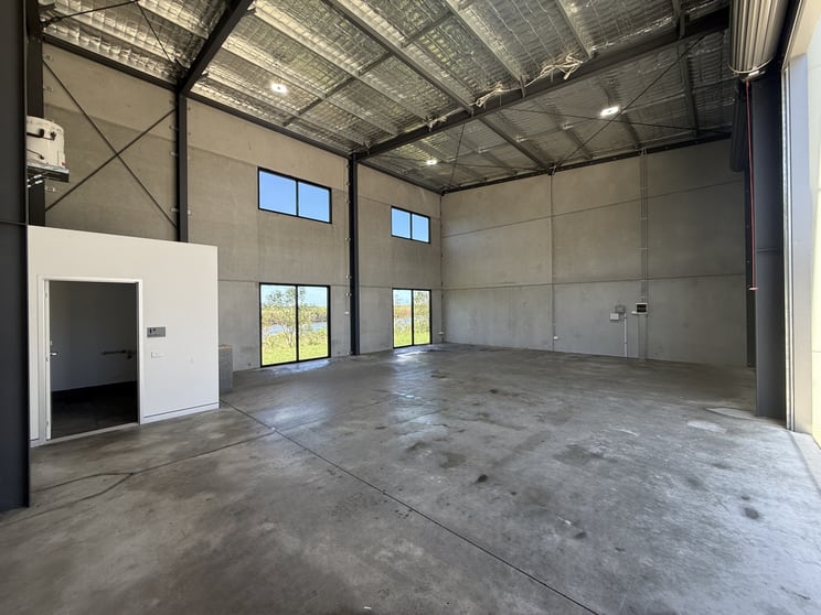 Click to view all images Unit 8, 50 Riverside Drive Mayfield NSW 2304 - Image 2
