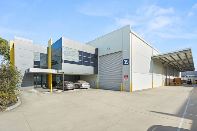 Click to view all images 39 Technology Circuit Hallam VIC 3803 - Image 2