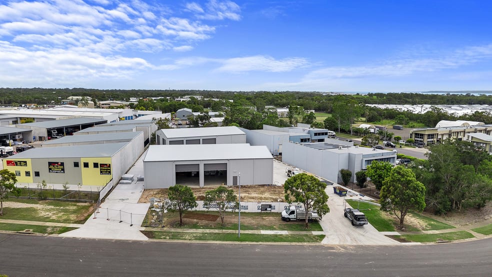 44 Southern Cross Circuit Urangan QLD 4655 - Image 1