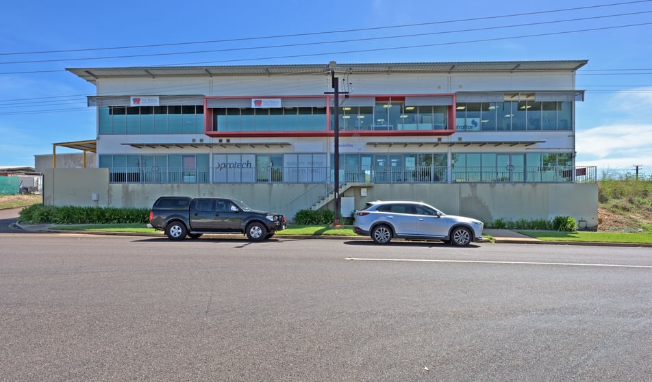 Click to view all images 10/83 Coonawarra Road Winnellie NT 0820 - Image 1
