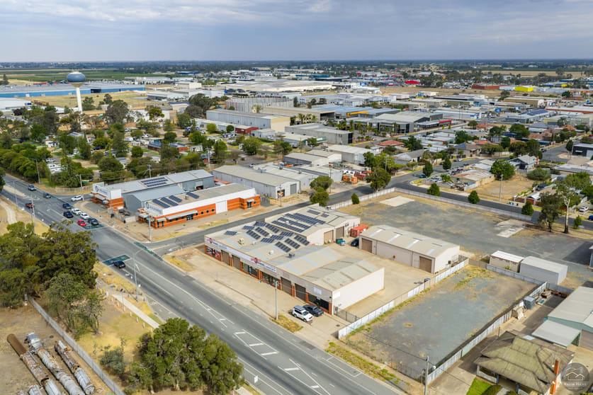 Click to view all images 38A Old Dookie Road Shepparton VIC 3630 - Image 3