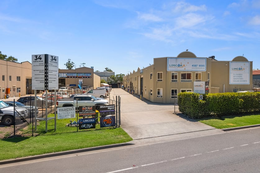 Click to view all images 5/34 Curtis Road Mulgrave NSW 2756 - Image 2