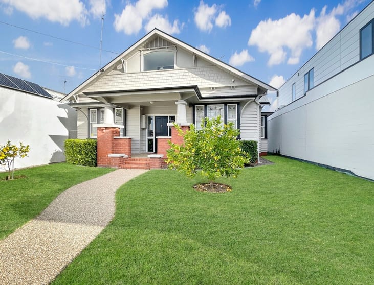 Click to view all images 3/398 Latrobe Terrace Geelong VIC 3220 - Image 1