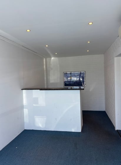 Click to view all images 101 Frobisher Street Osborne Park WA 6017 - Image 3