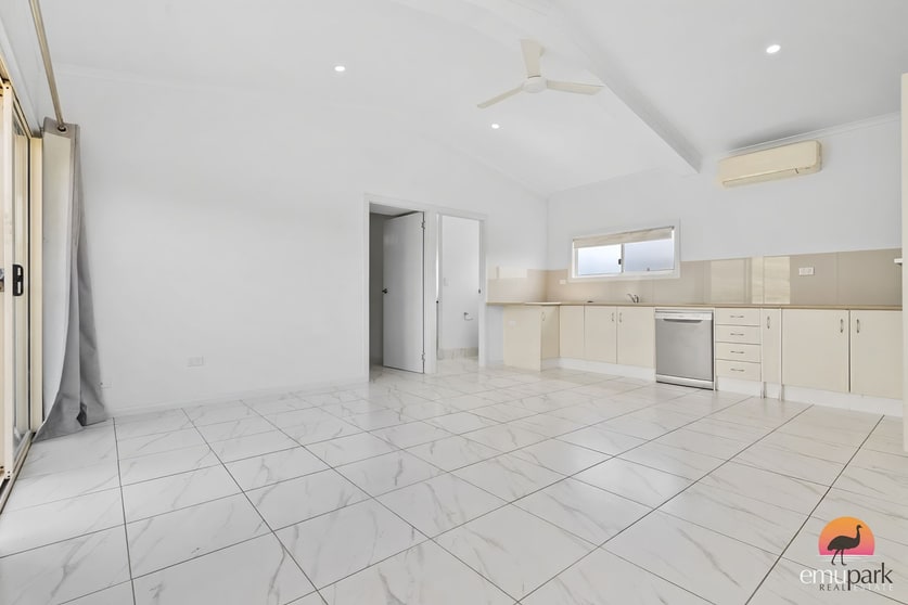 Click to view all images 1 Henry Street Emu Park QLD 4710 - Image 2