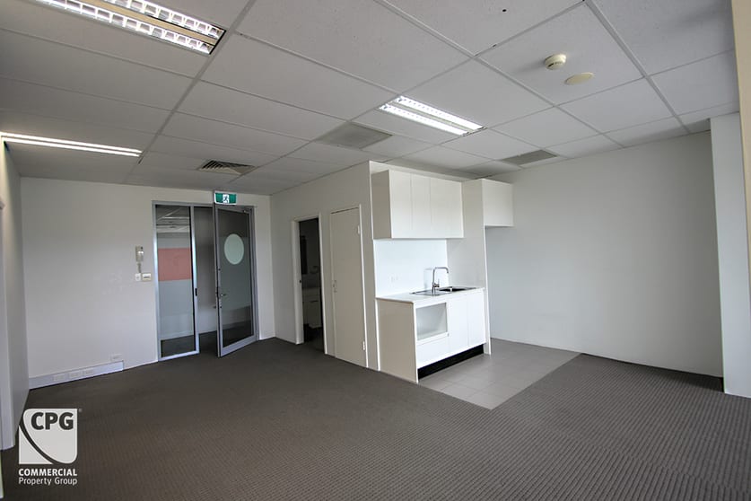 Click to view all images 1.08/1 Cooks Avenue Canterbury NSW 2193 - Image 2