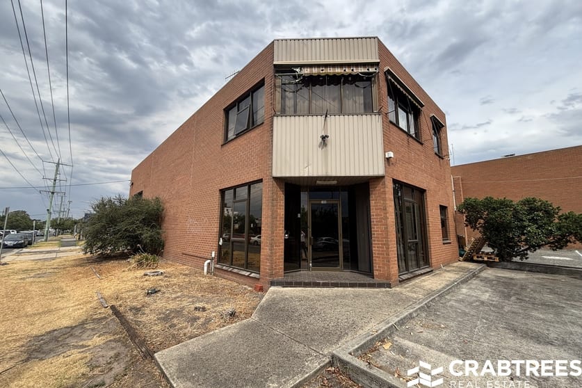 Click to view all images 102 Drummond Street Oakleigh VIC 3166 - Image 1