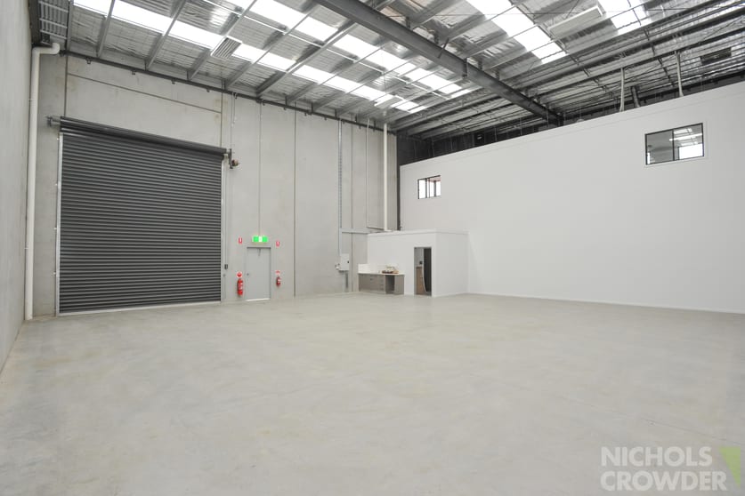 Click to view all images 1/20 Colemans Road Carrum Downs VIC 3201 - Image 2
