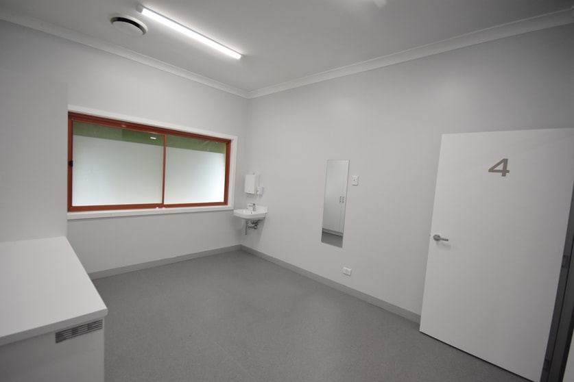 3/340 Griffith Road Lavington NSW 2641 - Image 2