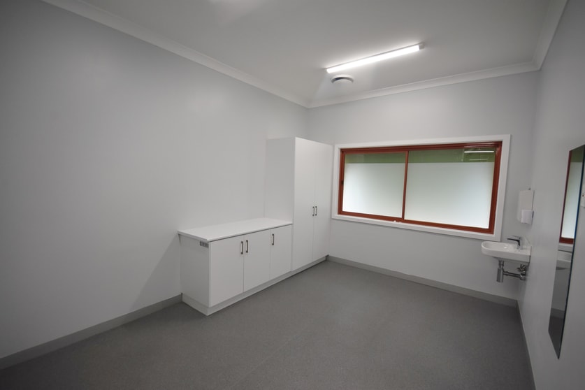3/340 Griffith Road Lavington NSW 2641 - Image 3