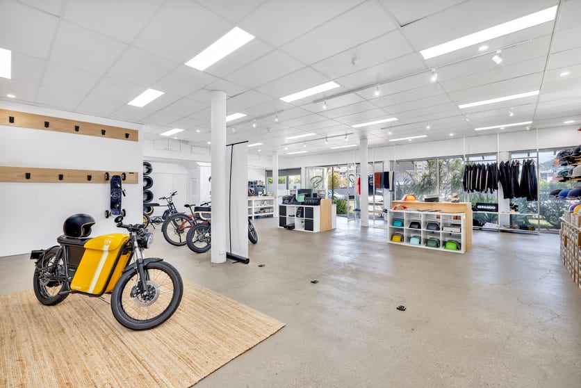 Click to view all images 1/1228 Pittwater Road Narrabeen NSW 2101 - Image 2