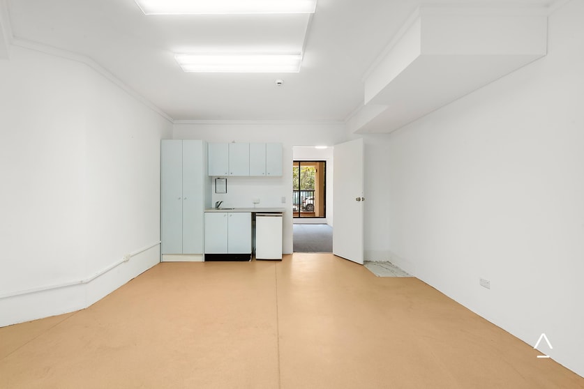 Click to view all images GO7W/138 Carillon Avenue Newtown NSW 2042 - Image 3