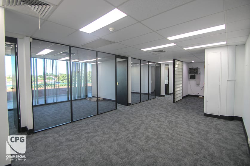 Click to view all images 2B/322 Kingsgrove Road Kingsgrove NSW 2208 - Image 1