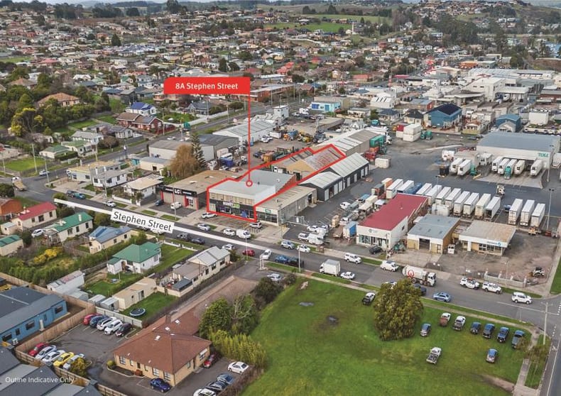 Click to view all images 8a Stephen Street East Devonport TAS 7310 - Image 1