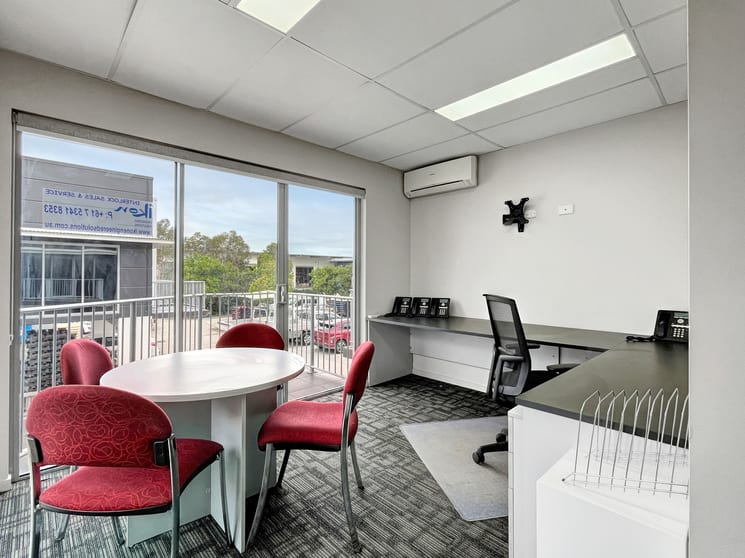 Click to view all images 5/11 Exeter Way Caloundra West QLD 4551 - Image 2