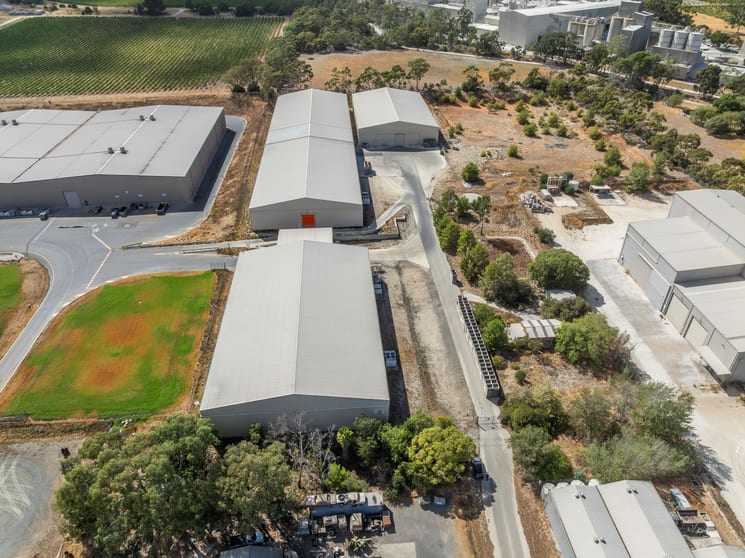 6 Heuritsch Lane Angaston SA 5353 - Image 2