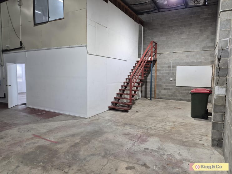 9/23 Richland Avenue Coopers Plains QLD 4108 - Image 3