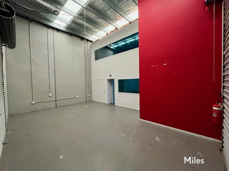 10/53-55 McClure Street Thornbury VIC 3071 - Image 2