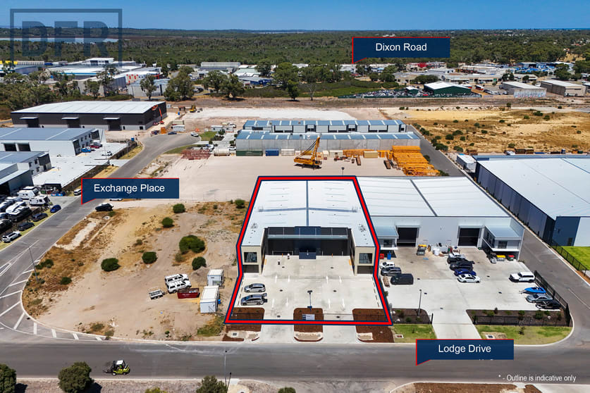 Click to view all images 1/11 Lodge Drive East Rockingham WA 6168 - Image 3