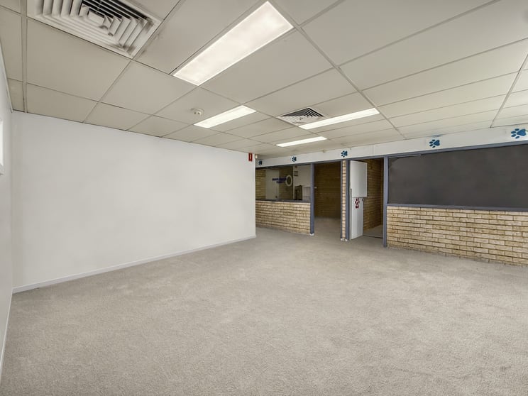 Click to view all images 1/116 Montague Street North Wollongong NSW 2500 - Image 3