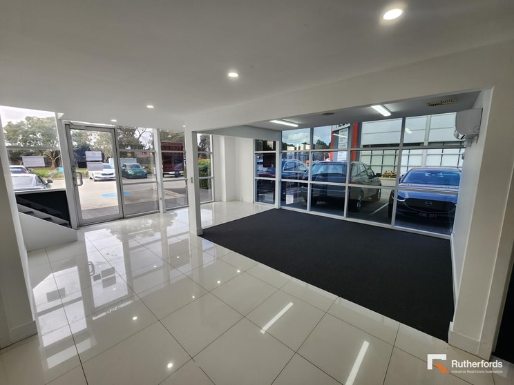 Click to view all images 49A Keilor Park Drive Keilor Park VIC 3042 - Image 3