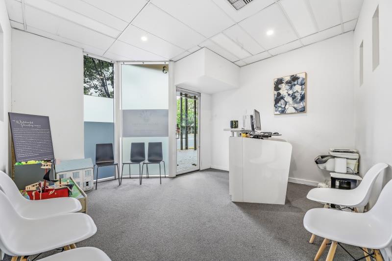 Click to view all images Suite 3/6-8 Lyall Road Berwick VIC 3806 - Image 2
