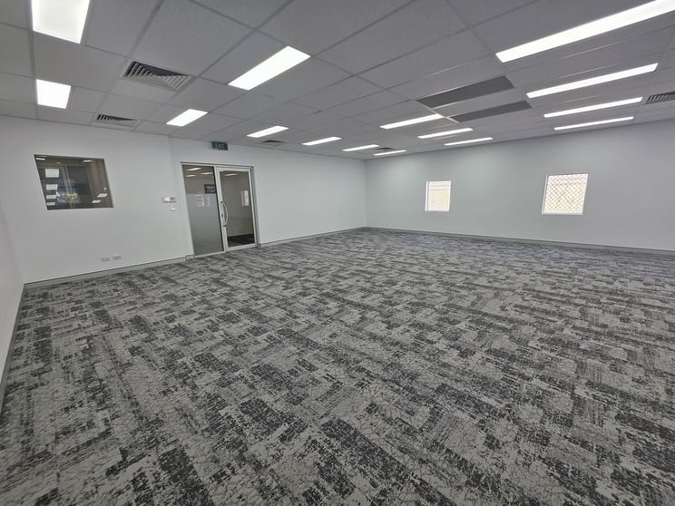 Click to view all images 37 Bundall Road Bundall QLD 4217 - Image 2