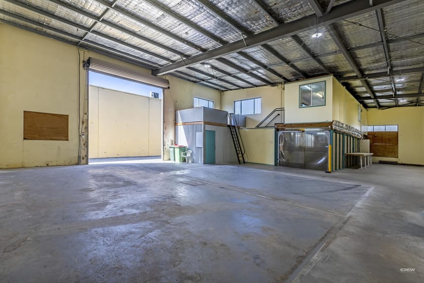 Click to view all images Unit 1/33 Olympic Circuit Southport QLD 4215 - Image 1