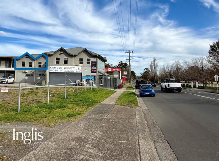 Click to view all images 3B/31 Cawdor Road Camden NSW 2570 - Image 3