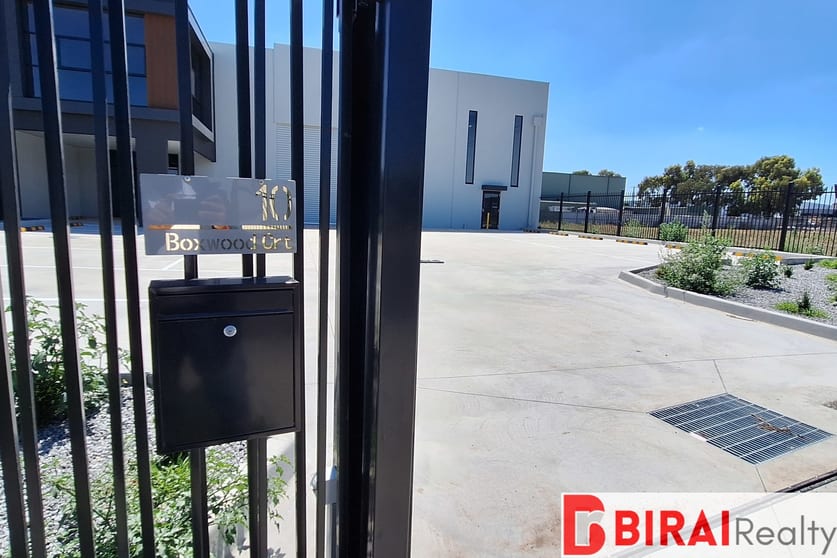 Click to view all images 10 & 22 Boxwood Court Epping VIC 3076 - Image 2