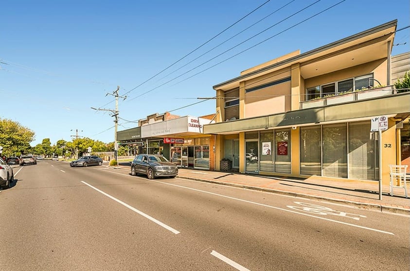 Click to view all images 32 Brewer Road Bentleigh VIC 3204 - Image 3