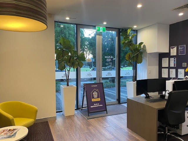 LG8C/77 Oxford Street Bulimba QLD 4171 - Image 2