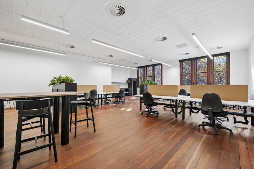 Click to view all images Office 5/131-135 High Street Fremantle WA 6160 - Image 2